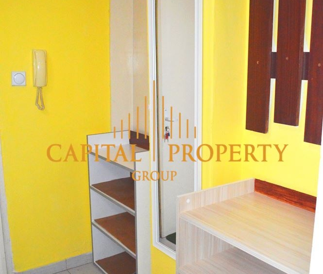 Двустаен обзаведен с южна панорама - център - 0