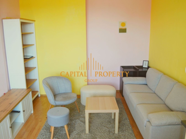 Двустаен обзаведен с южна панорама - център - 0