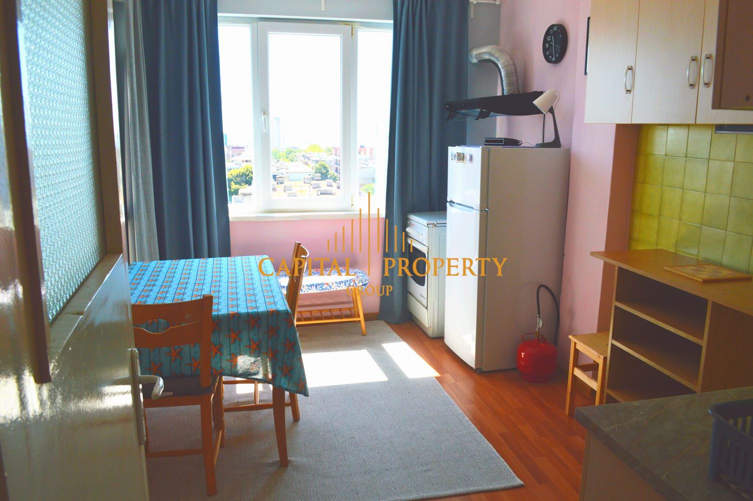 Двустаен обзаведен с южна панорама – център-0 Двустаен обзаведен с южна панорама - център - 0