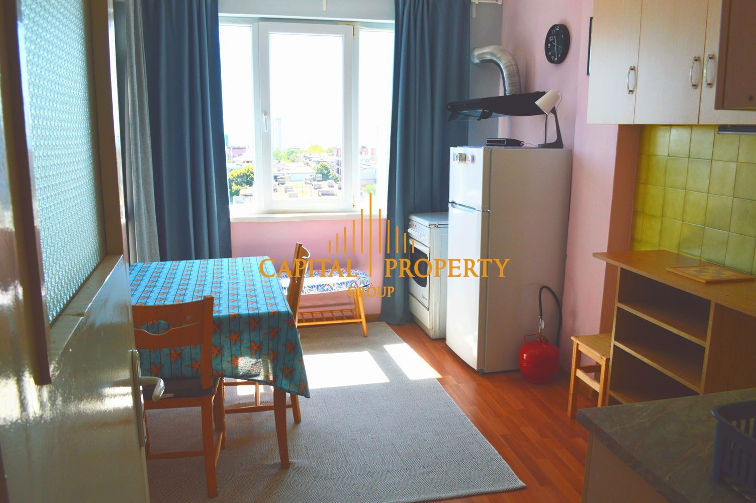 Тристаен, обзаведен с панорама – център-0 Тристаен, обзаведен с панорама - център - 0