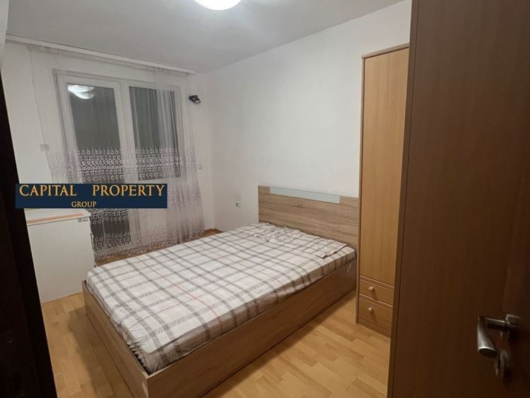 Тристаен обзаведен апартамент ОКРБ гр.Варна - 0