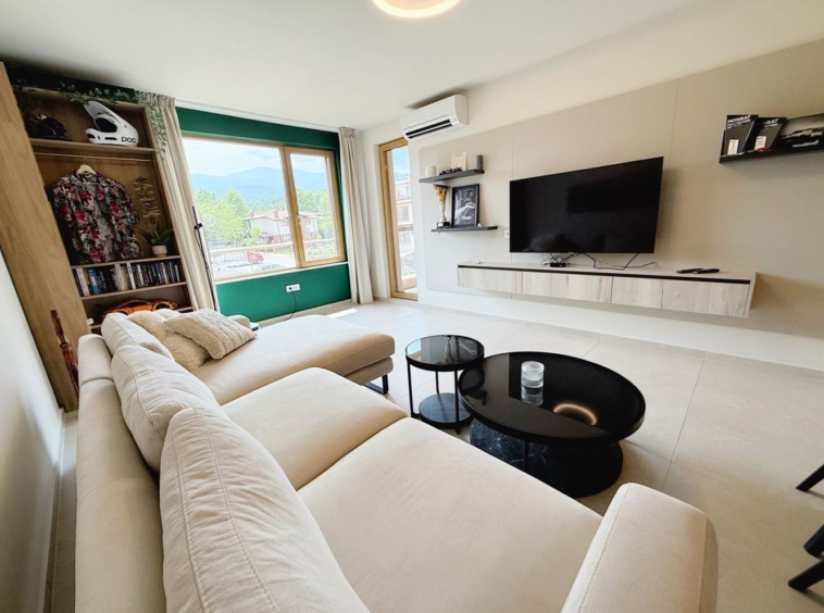 Двустаен апартамент за продажба в к-с Oasis Residence - 0