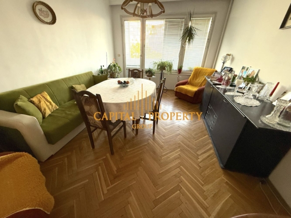 4-стаен - Варна, Лятно кино Тракия - 0