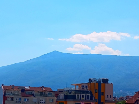 Панорамен тристаен апартамент - 0