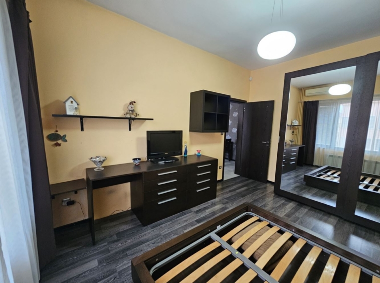 3-стаен София, център - 0