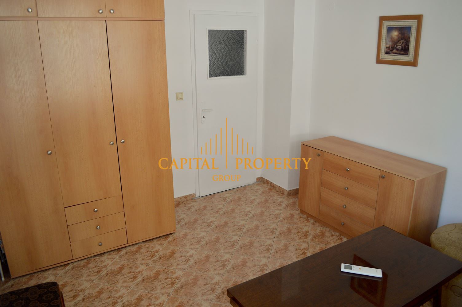 Тристаен тухлен апартамент, под наем, Червен Площад / Чаталджа, Варна-0 Тристаен тухлен апартамент, под наем, Червен Площад / Чаталджа, Варна - 0