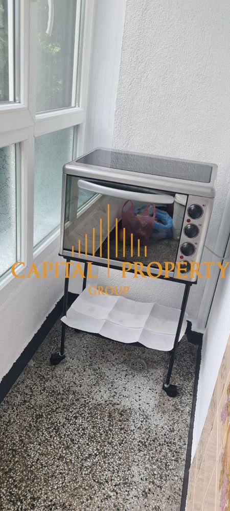 Тристаен тухлен апартамент, под наем, Червен Площад / Чаталджа, Варна-0 Тристаен тухлен апартамент, под наем, Червен Площад / Чаталджа, Варна - 0