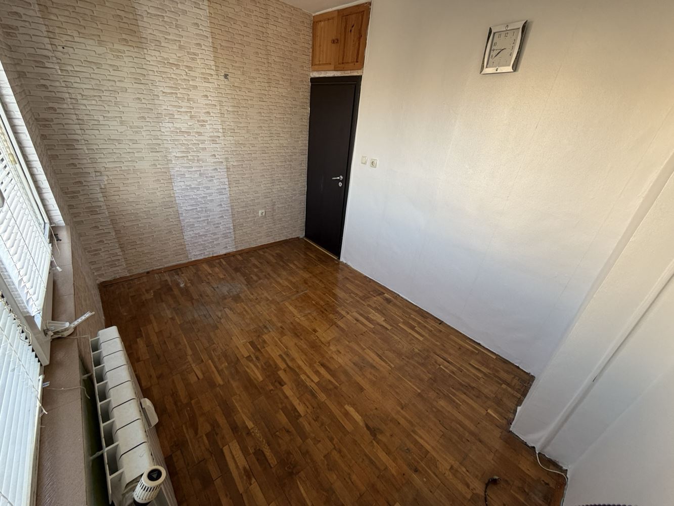 3-ен апартамент кв. Връбница-0 3-ен апартамент кв. Връбница - 0