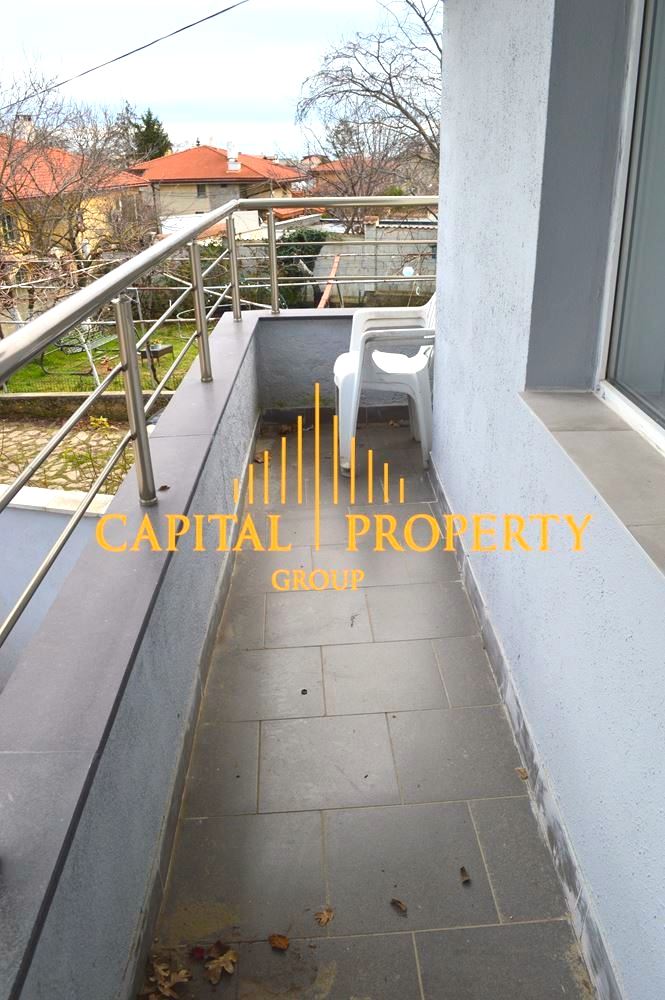 Двустаен апартамент с Паркомясто, Траката , Варна - 0