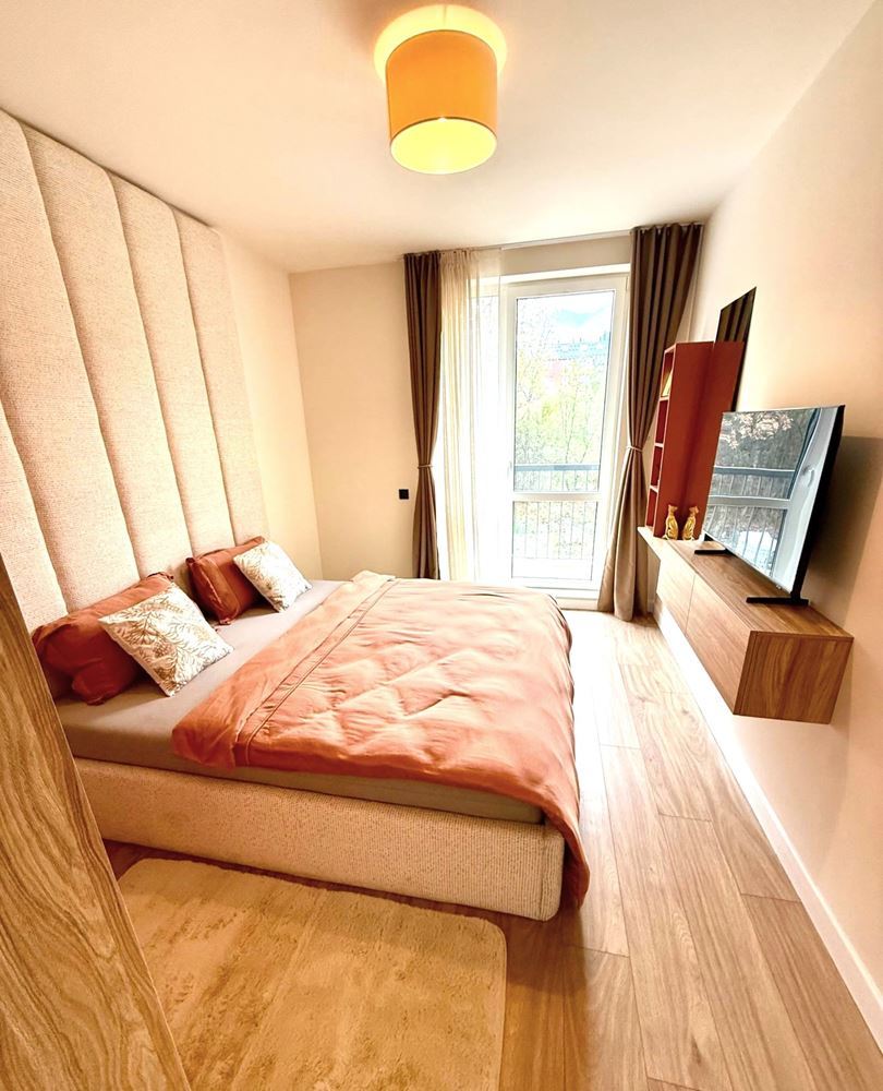 Обзаведен нов тристаен апартамент - 0