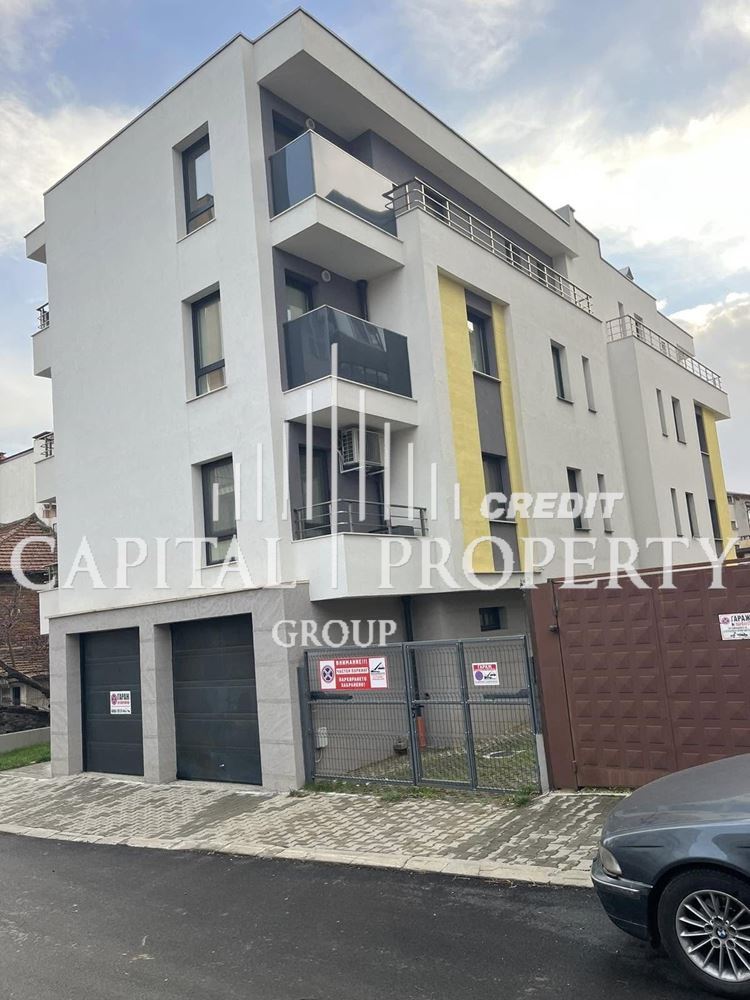 Capital Property Group предлага за продажба тристаен апартамент в кв. Казански ул. Чая - 0