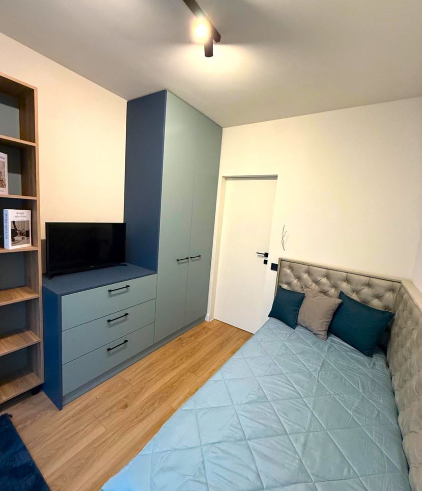 Нов тристаен апартамент - обзаведен в кв. "Кръстова вада " - 0