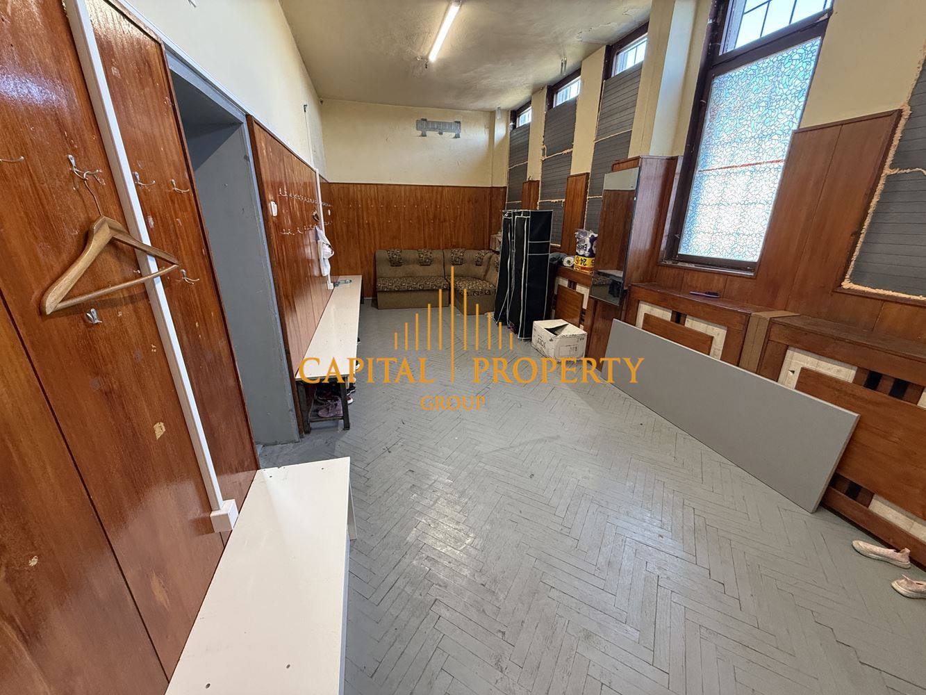 Спортна зала и офиси в гр. Дулово - 0