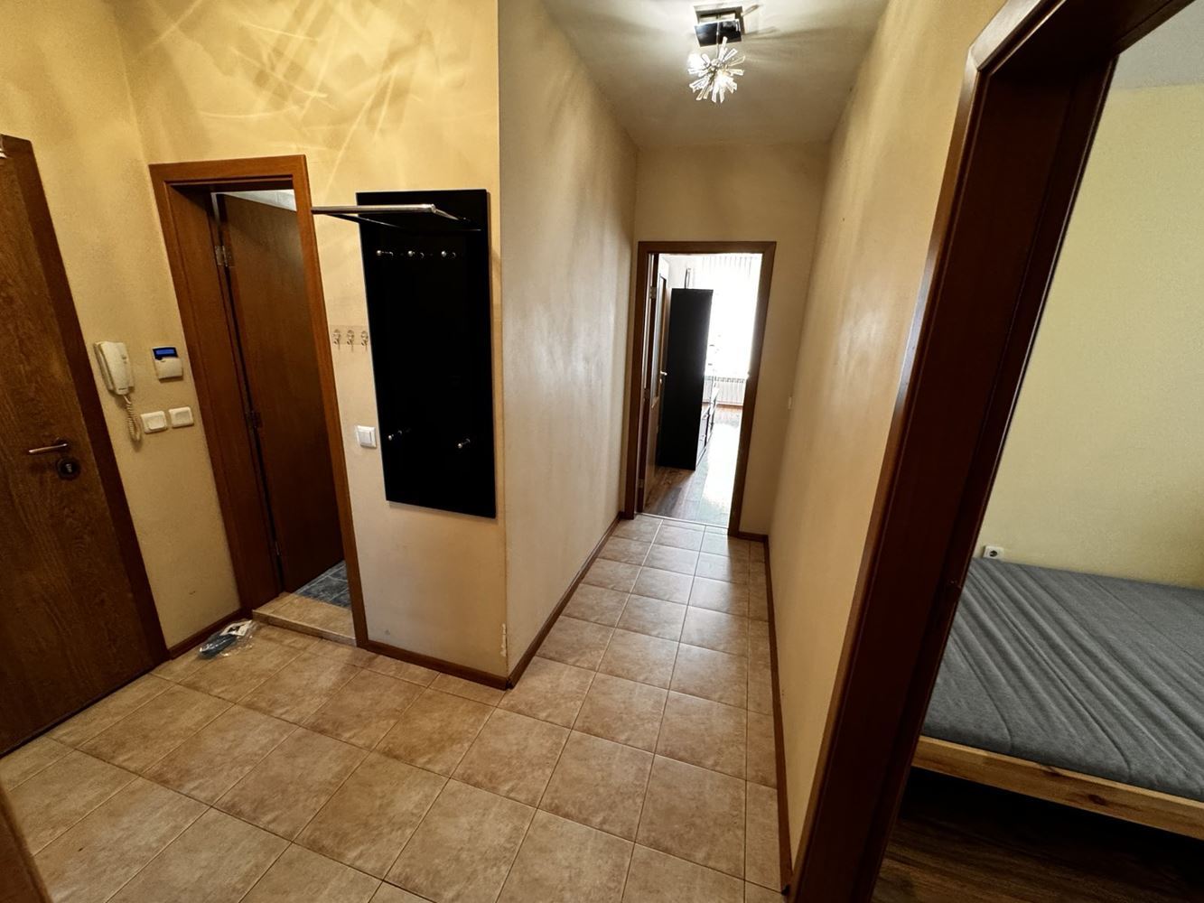 Просторен и светъл апартамент в кв. Манастирски ливади. Акт 16. - 0