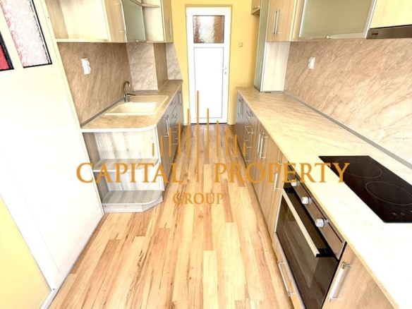 Тристаен тухлен апартамент в центъра на гр. Силистра - 0