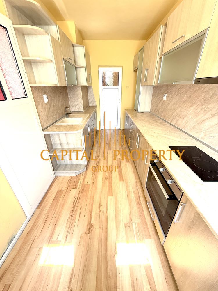 Тристаен тухлен апартамент в центъра на гр. Силистра - 0