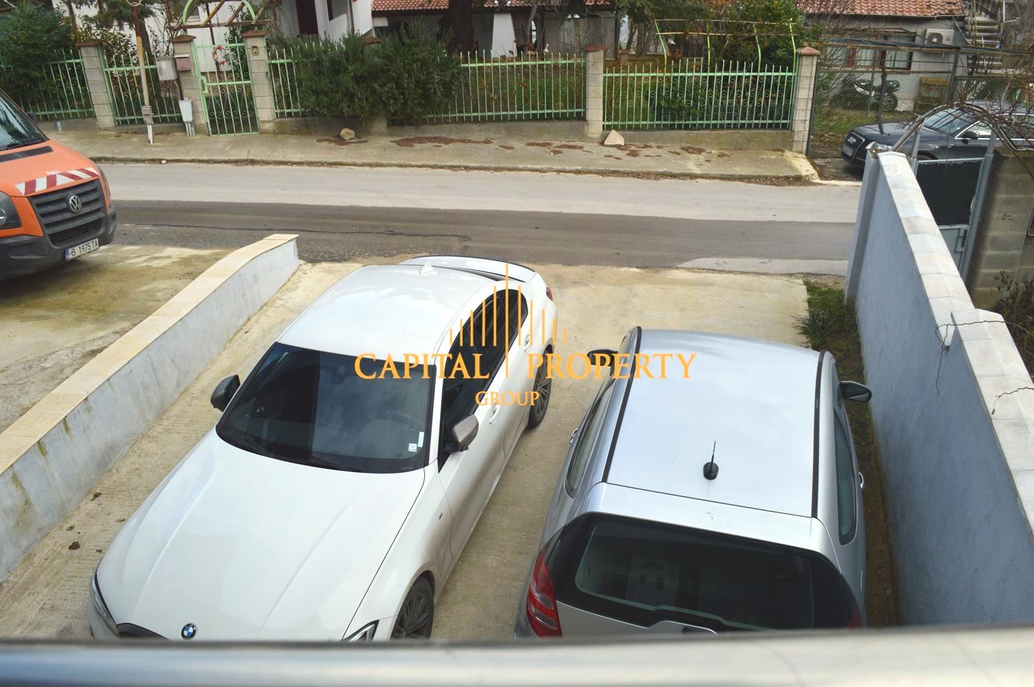 Двустаен апартамент с Паркомясто, Траката , Варна - 0