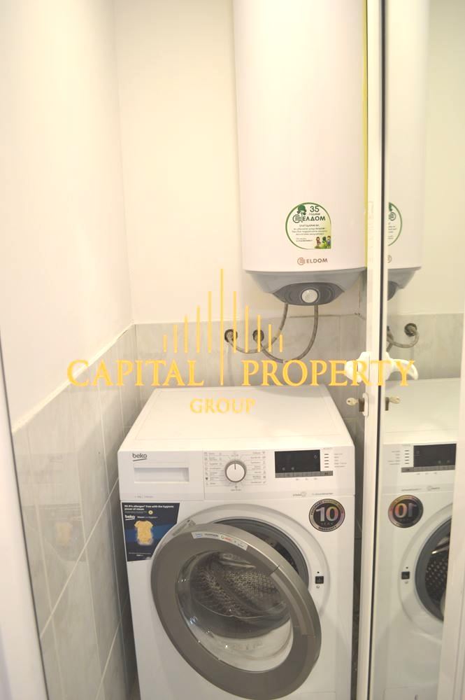 Двустаен апартамент с Паркомясто, Траката , Варна - 0