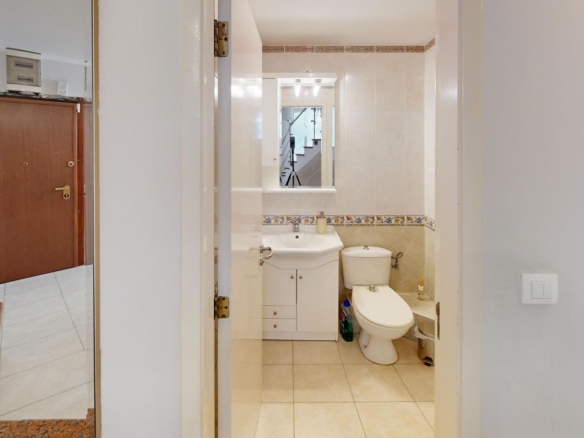 Многостаен - София, Манастирски Ливади - 0