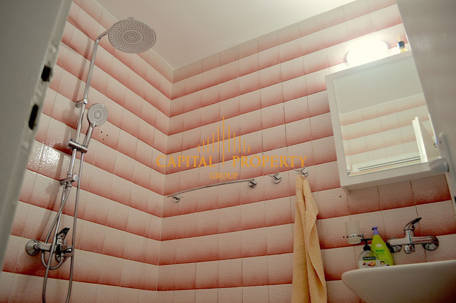 Тристаен тухлен апартамент, под наем, Червен Площад / Чаталджа, Варна - 0