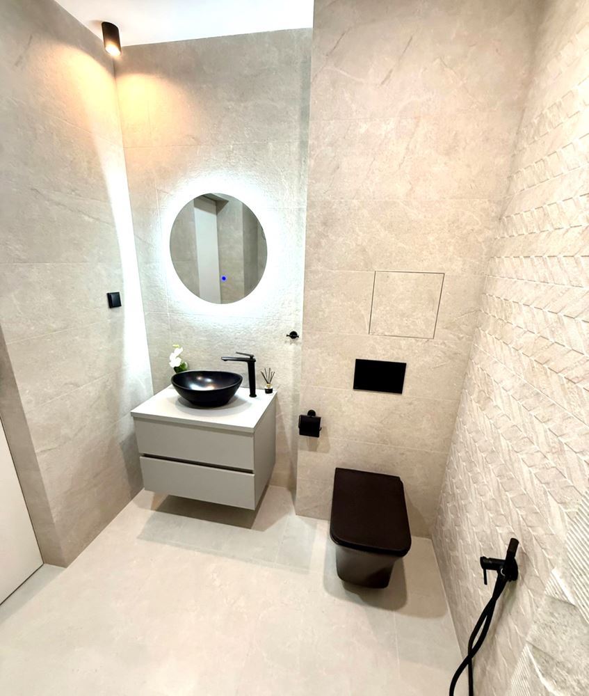 Обзаведен нов тристаен апартамент - 0