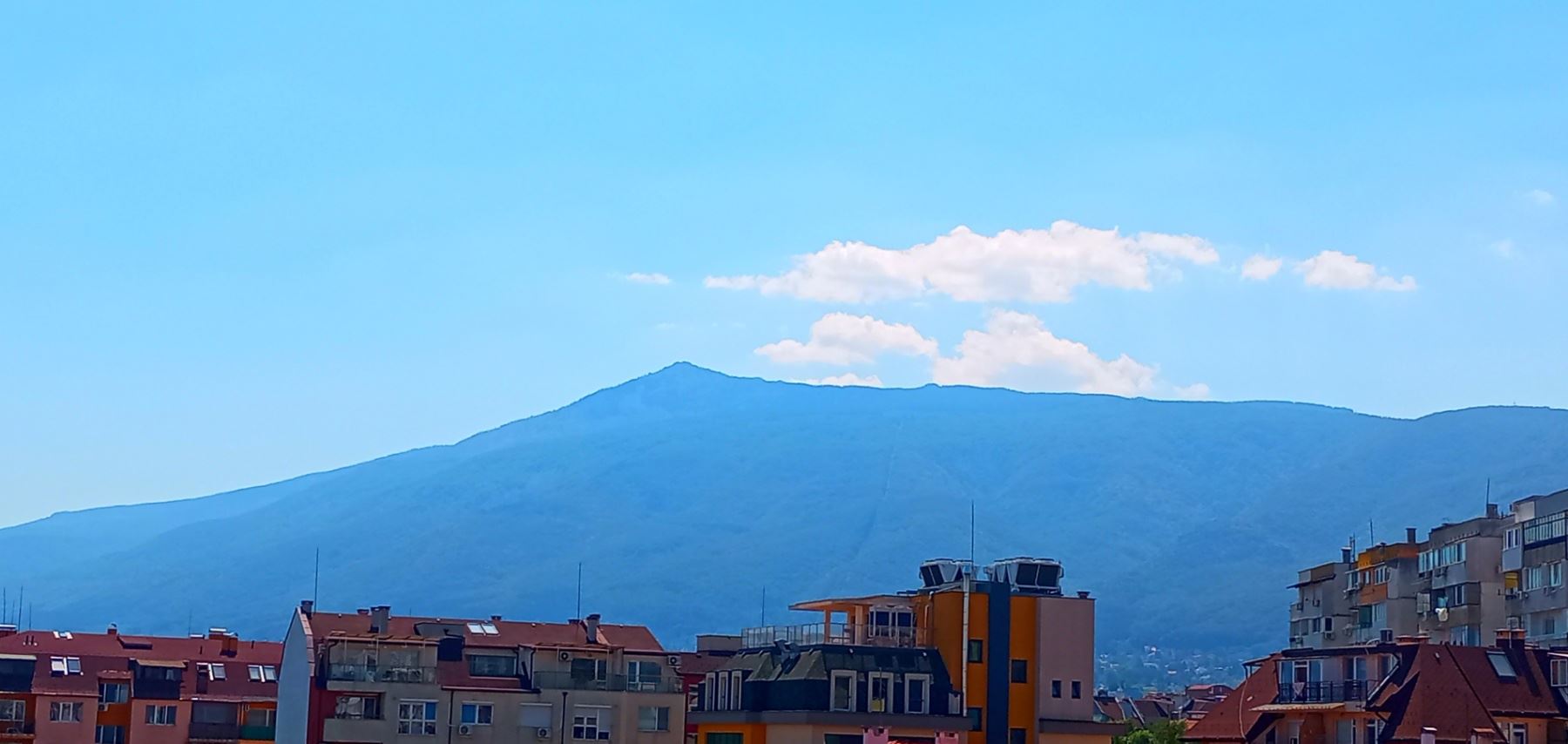 Панорамен тристаен апартамент - 0