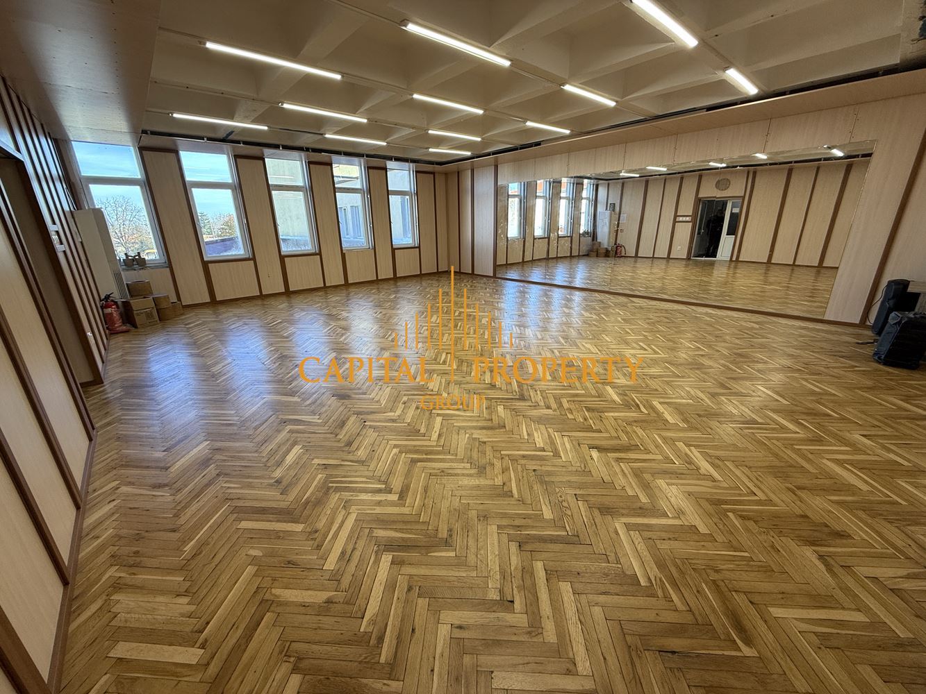 Спортна зала и офиси в гр. Дулово - 0