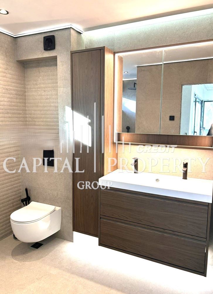 Луксозна къща с панаорамна гледка - 0