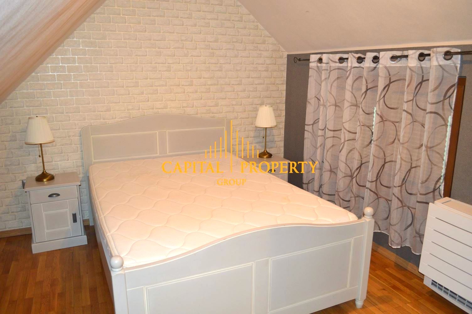 САМОСТОЯТЕЛНА КЪЩА на метри от плажа и морската градина с ПМ, Идеален Център, Варна-0 САМОСТОЯТЕЛНА КЪЩА на метри от плажа и морската градина с ПМ, Идеален Център, Варна - 0