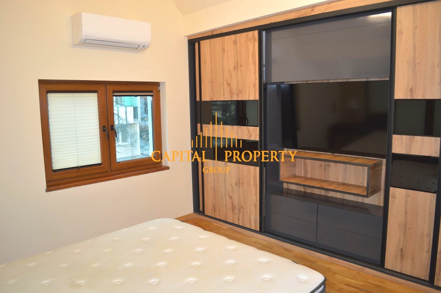 САМОСТОЯТЕЛНА КЪЩА на метри от плажа и морската градина с ПМ, Идеален Център, Варна-0 САМОСТОЯТЕЛНА КЪЩА на метри от плажа и морската градина с ПМ, Идеален Център, Варна - 0