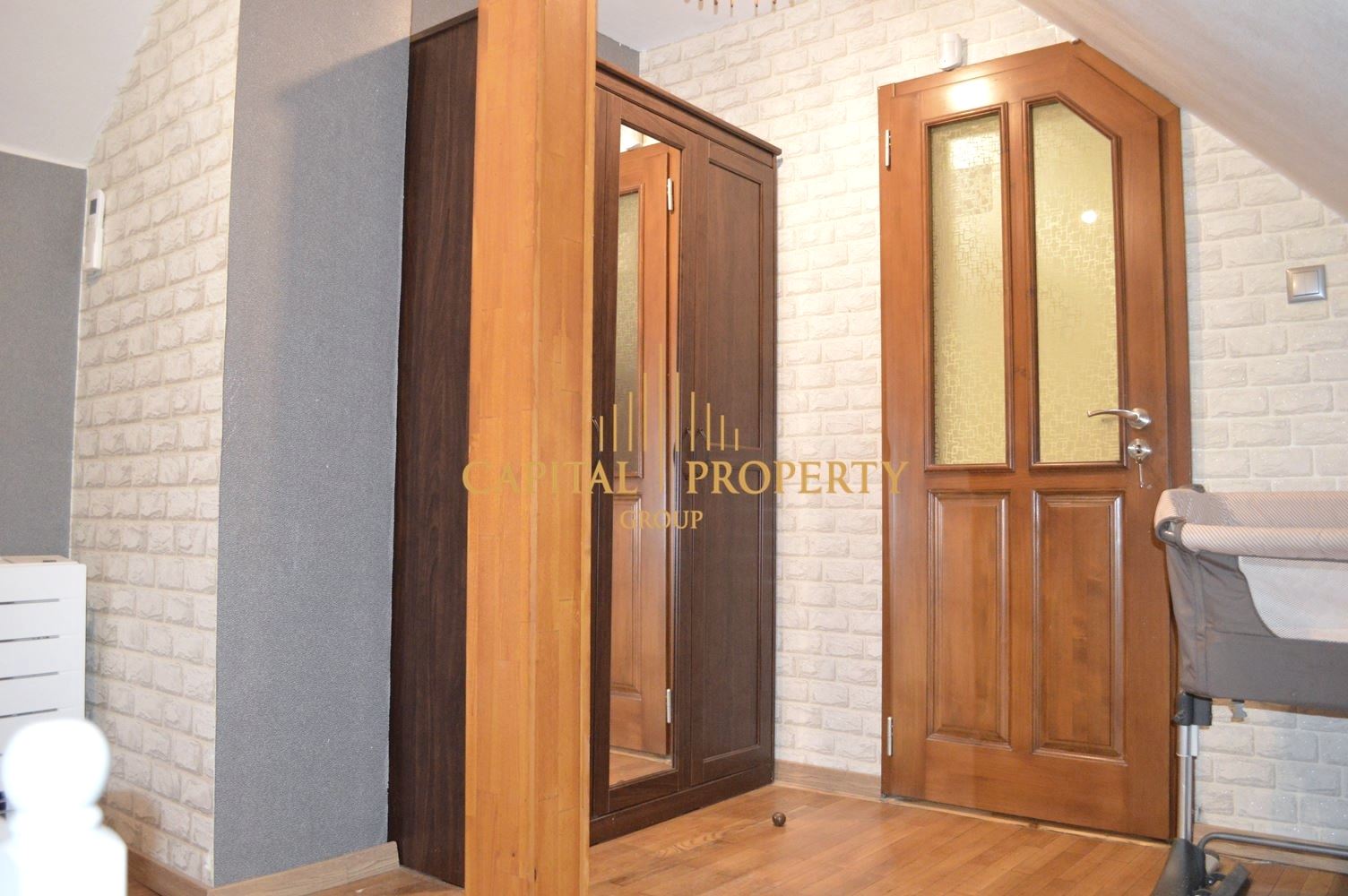 САМОСТОЯТЕЛНА КЪЩА на метри от плажа и морската градина с ПМ, Идеален Център, Варна-0 САМОСТОЯТЕЛНА КЪЩА на метри от плажа и морската градина с ПМ, Идеален Център, Варна - 0