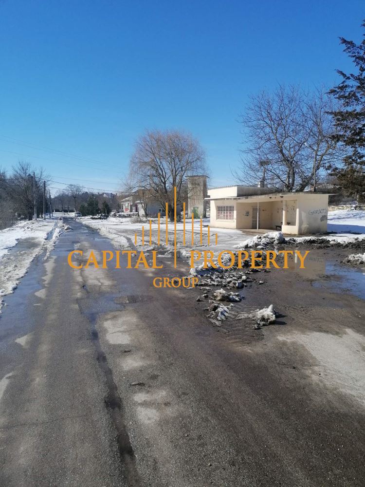 Продава парцел с ПУП, центъра на с.Щипско, гр.Вълчи Дол, обл.Варна-0 Продава парцел с ПУП, центъра на с.Щипско, гр.Вълчи Дол, обл.Варна - 0