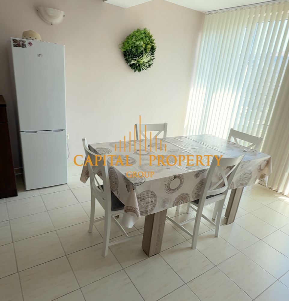 Тристаен обзаведен апартамент в Кранево-0 Тристаен обзаведен апартамент в Кранево - 0