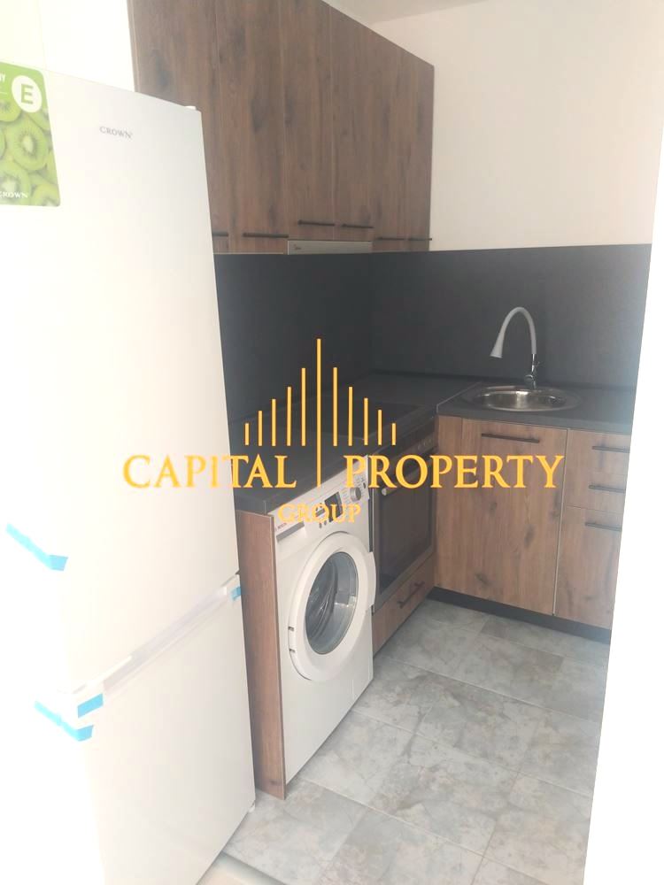 Двустаен апартамент с Паркомясто, Траката , Варна - 0