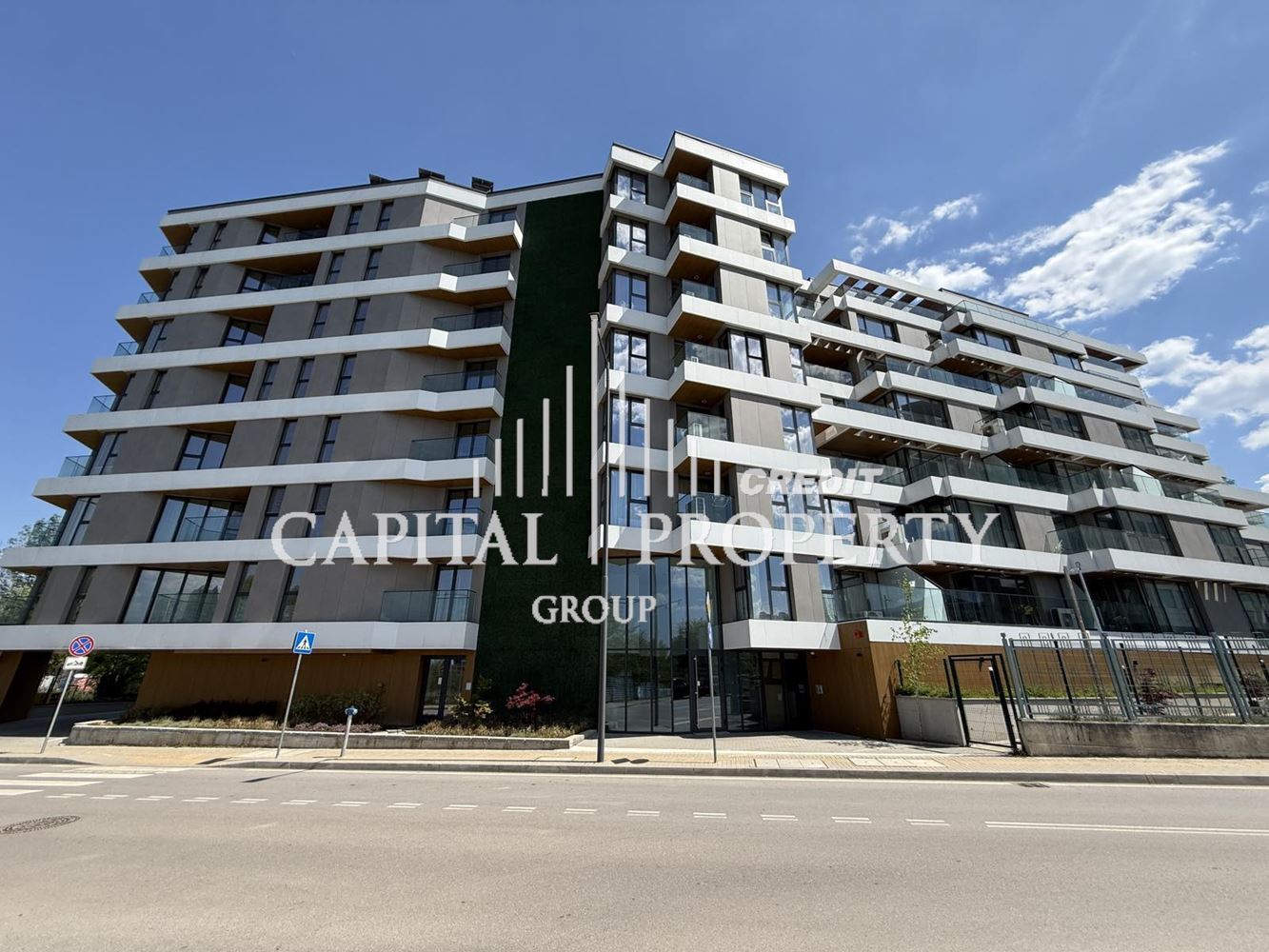 Продава 2-стаен уютен апартамент в Полигона с Акт 16, напълно обзаведен и готов за нанасяне! - 0
